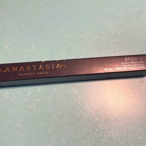 ABH never used brow wiz in dark brown